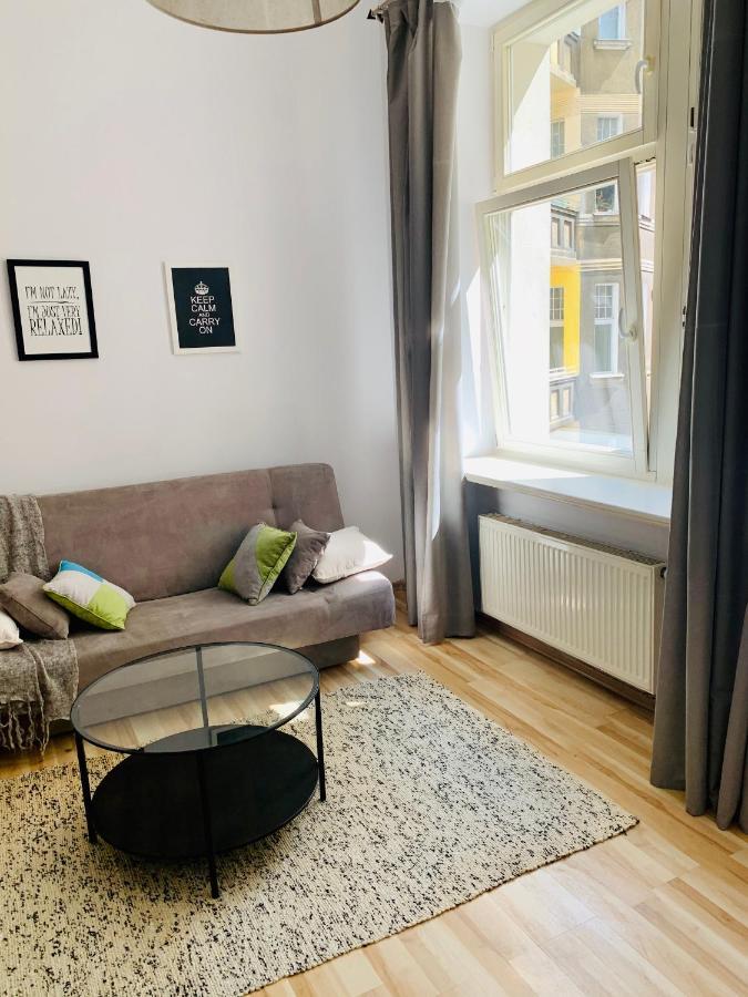 Apartment Happy *